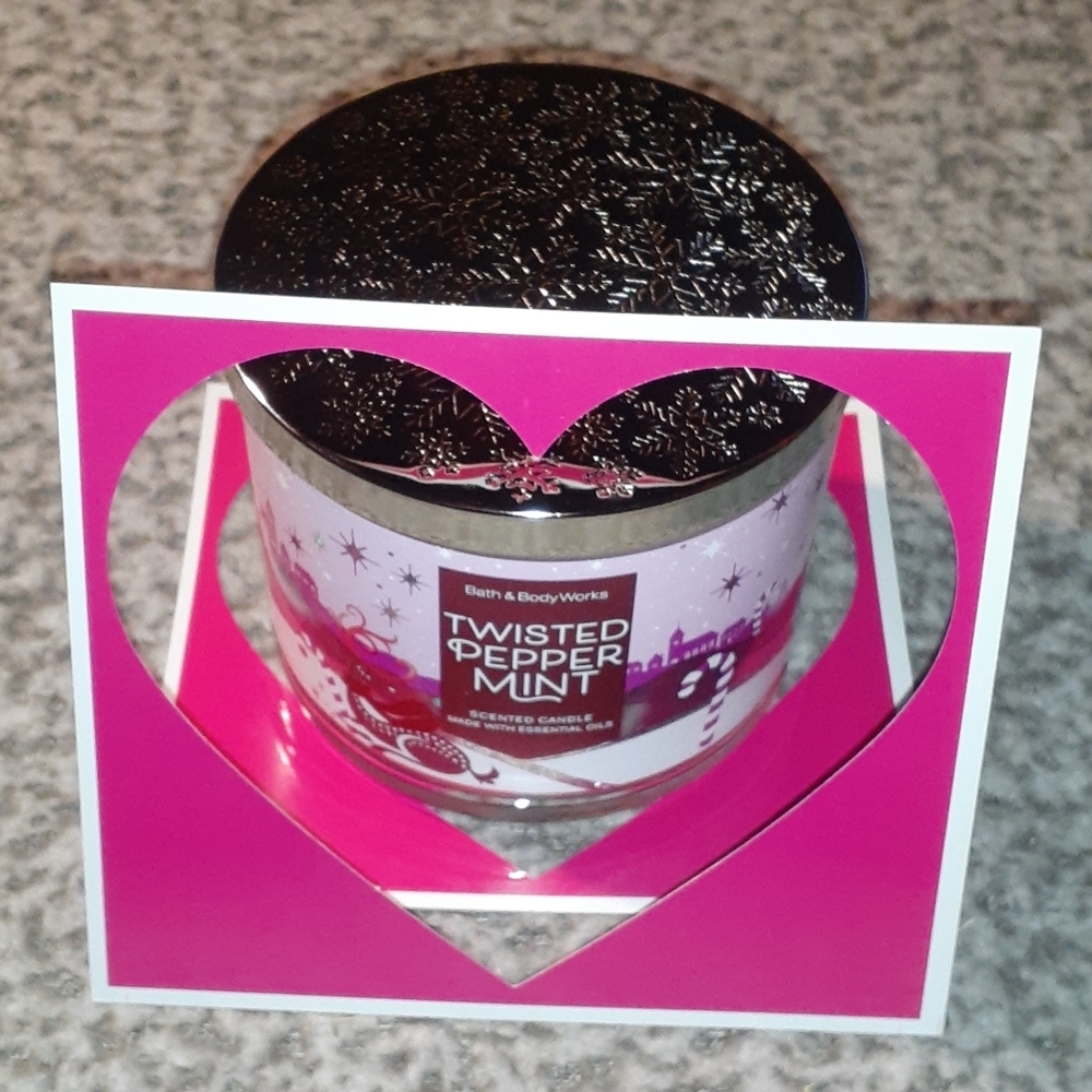 BBW Twisted Peppermint Scented 3 Wick Candle 14.5 oz